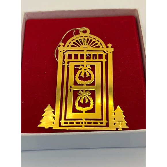 Vintage Tammy Trim 24K Gold Ornament Christmas 1981 Wreath Door Church Tree - Picture 1 of 5